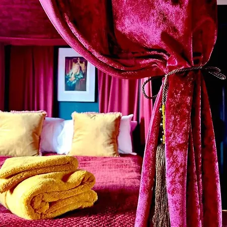 The Wizards House - Discounts For Long 3* York